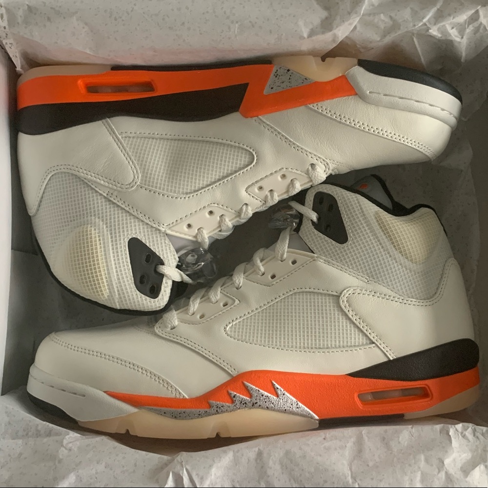 💧🔥Authentic Jordan shattered backboard💧🔥